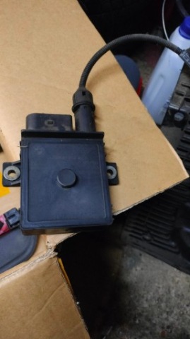 РЕЛЕ СВІЧОК РОЗЖАРЮВАННЯ BMW E-60 E-90 3.0D 0522140101 