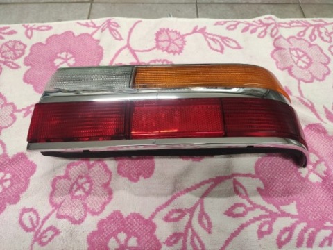 BMW E28 СЕДАН ФАРА ЗАДНЯ ПРАВА 1366770 1374740 НОВА ОРИГІНАЛ 