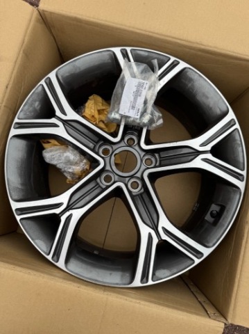ДИСК KIA STINGER R19 8J ET34 NA ПЕРЕД 