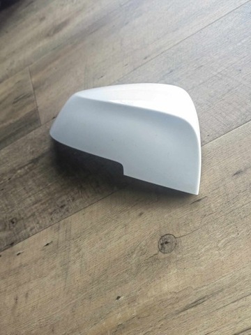 CASING MIRRORS BMW 1 F20 F21 RIGHT WHITE COLOR  