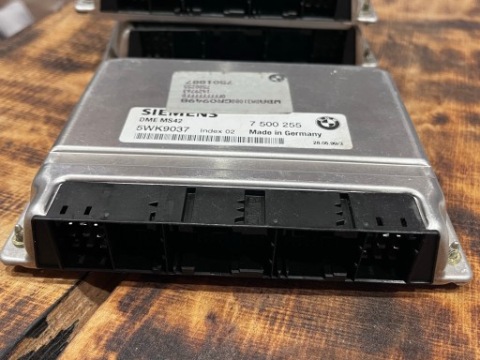 БЛОК УПРАВЛЕНИЕ MS42 OBROBIONY M52B28TU M52B20TU M52B25TU EWS POPS HARDCUT 