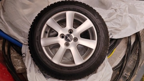 ТИТАНОВІ ДИСКИ Z ШИНАМИ ZIMA, KOLA, MAZDA2, TOYOTA YARIS 