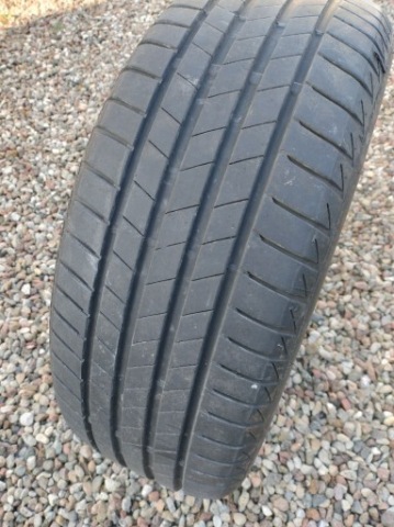 BRIDGESTONE 215/55 R17 94W 4 ШТУКИ 