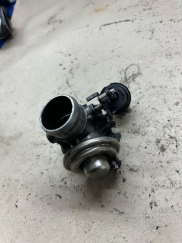КЛАПАН ЕГР AUDI SEAT VW SKODA 1.9 TDI 038131501E EGR-AU-003 038131501E 