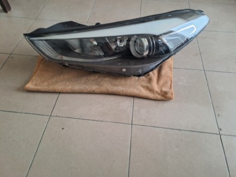 ФАРА ЛІВА HYUNDAI TUCSON 3 92 101 D7100 