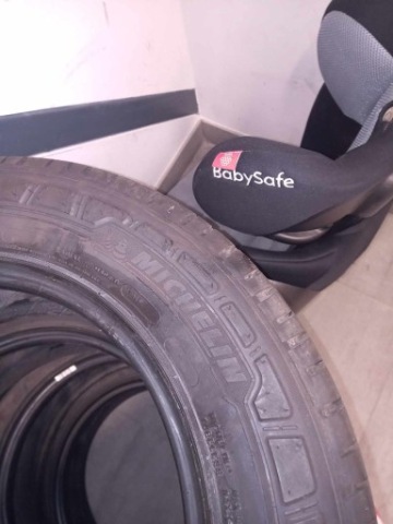 ШИНИ MICHELIN ЛІТНІ 4 SZT. - НОВЕ 215/65 R 16C 