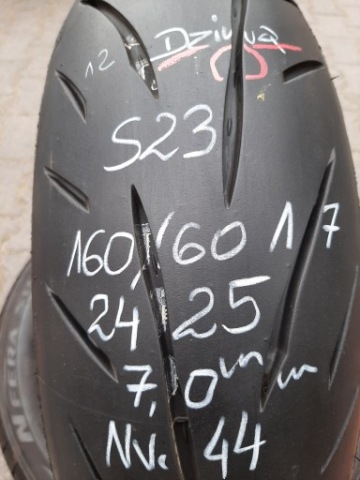 ПРОДАМ ШИНУ 160 60 17 S23 ШИНА POSIADA DZIURKE DO SKLEJENIA 