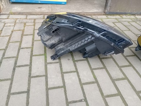 HEADLIGHTS PERID H7 DO VW TIGUAN 2 