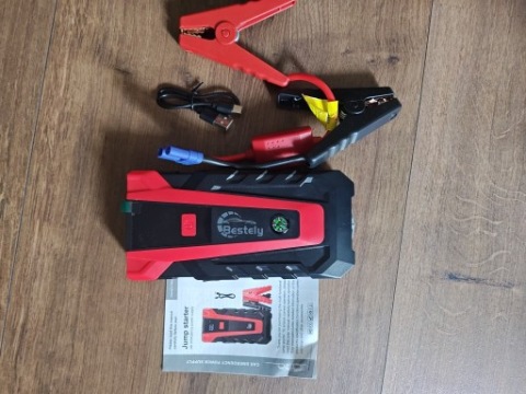 ПРИСТРІЙ ПУСКОВІ JUMP СТАРТЕР / BOOSTER 12V 500A BESTELY + POWERBANK 