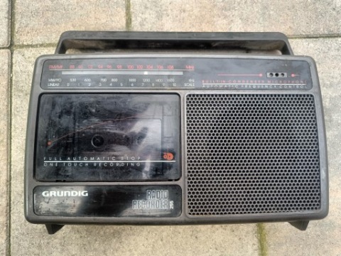 RADIOMAGNETOFON GRUNDIG РАДИО RECORDER 255 VINTAGE | ПОВРЕЖДЕН / NA ЗАПЧАСТИ 