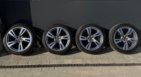 ДИСКИ ОРИГІНАЛ AUDI 8,5JX20H2 20 ДЮЙМИ ET30 ЯК НОВЕ 