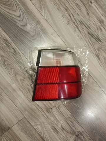 BMW E34 ФАРА ПРАВА TYL,M БІЛИЙ KIERUNEK,SEDAN,ORYGINAL 