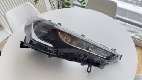 ФАРА LED (СВІТЛОДІОД) ПРАВИЙ HASCO 16-183 TOYOTA COROLLA CROSS USZKODZONY! 