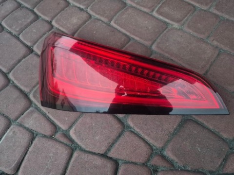 ПРОДАМ ЛІВА ФАРУ DO AUDI Q5 8R США РЕСТАЙЛ 8R0945093D 
