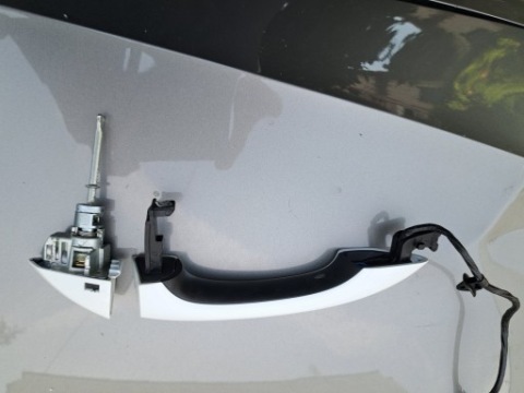 РУЧКА ДВЕРИ ЛЕВЫЙ ПЕРЕД HYUNDAI TUCSON NX4E 2023 