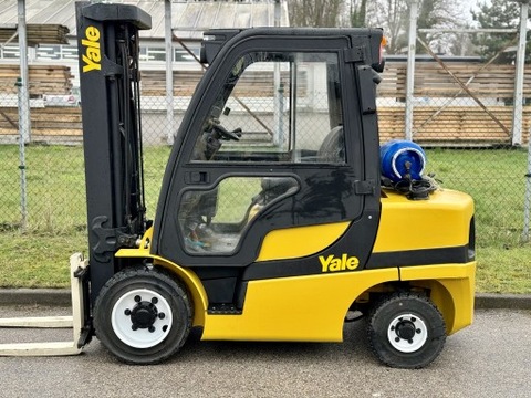 БАЛКА WIDLOWY [2015R] YALE 3500KG TRIPLEX 4.9M UDT