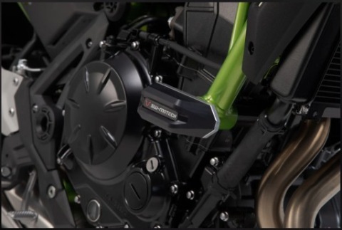 CRASH ПОДДОНИ РАМИ SW-MOTECH DO KAWASAKI Z 650 (17-), Z650 RS (21-) 