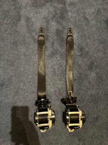 РЕМНІ БЕЗПЕКИ MERCEDES W205 W253 A2058600285 A2058600185 
