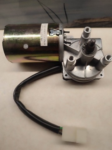 ДВИГУН ДВІРНИКІВ ZN-181 DC 129 200 00 12V STAR266 