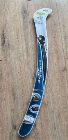 ДВІРНИК VALEO XTRM UM703 650MM PEUGEOT 307 SW 