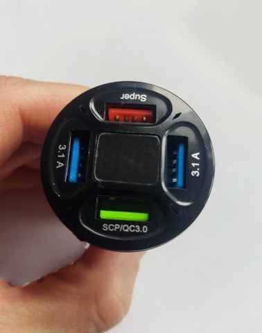 DISPOSITIVO DE CARGA DE AUTOMÓVIL USB WGS-G36 40W-120W  