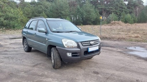 KIA SPORTAGE 2.0 ПРИВОД 4WD 4X4 ЗЕЛЕНАЯ 142KM