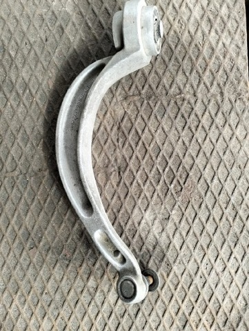 A6 C7 3.0 TDI SWINGARM FRONT LEFT 4G0407695  