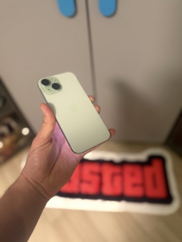 iPhone 15 Miętowy/Igła/97%