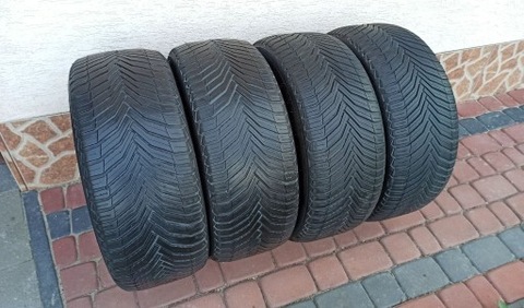 ШИНЫ CALOROCZNE MICHELIN CROSSCLIMATE 2 245/45R18 фото