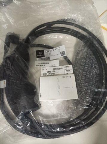 NEW CONDITION CHARGER FOR MERCEDESA - CABLE FOR LADOWANIA  