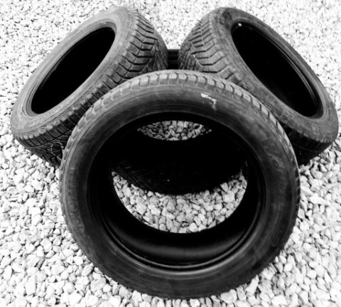 YOKOHAMA W.DRIVE V905 205/55 R16 91T – КОМПЛЕКТ 4 SZT. (BIEZNIK 7MM) 