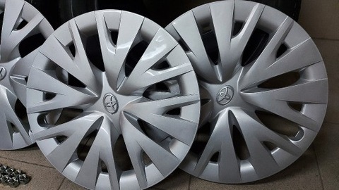 WHEEL COVER FOR DISCS STALOWEJ R15 TOYOTA YARIS 4.  