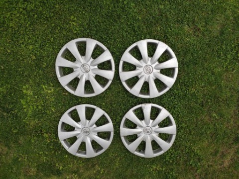 КОЛПАКИ 15 TOYOTA AURIS 