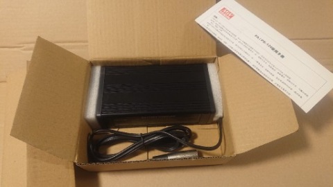 ЗАРЯДНИЙ ПРИСТРІЙ MEAN WELL DO AKUMULATOROW AGM I ZELOWYCH 24V XLR 3PIN PA-120N-27 