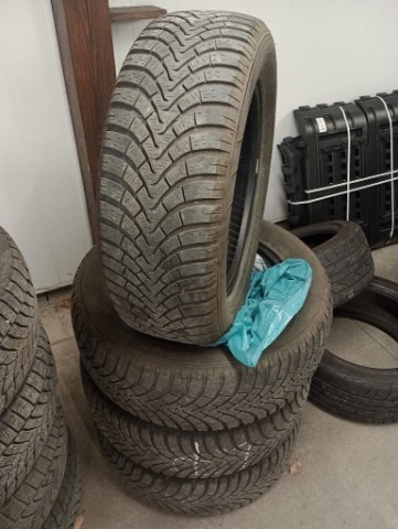 4 x Falken Eurowinter HS01 SUV 225 60 17 2019 5-4,5 200