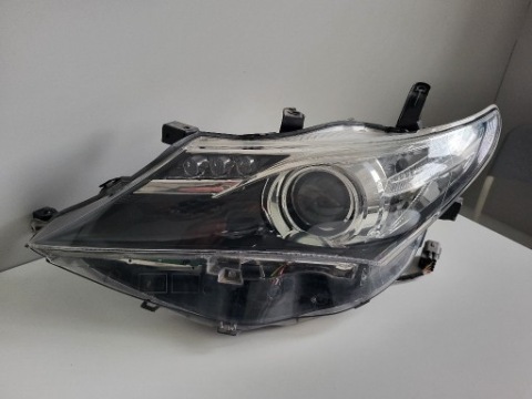 TOYOTA AURIS II 2 12-15 ФАРА ЛІВА ЛІВИЙ ПЕРІД ПЕРЕДНЯ ДЮЙМА 8115002E21 