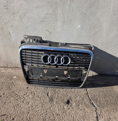 РЕШЕТКА AUDI A4 B7 