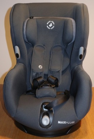 КРІСЛО АВТО MAXI COSI AXISS – ПОВОРОТНИЙ КРІСЛО 9-18 KG - ЧОРНИЙ 
