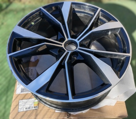 ДИСК АЛЮМІНІЄВА 20'' 8,5JX20H2 ET38 5X112 VW TIGUAN R ТРОСА 5NA601025AH 