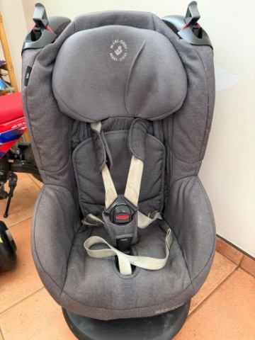 КРІСЛО MAXI COSI ROBI 9-18 KG UNIVERSAL 