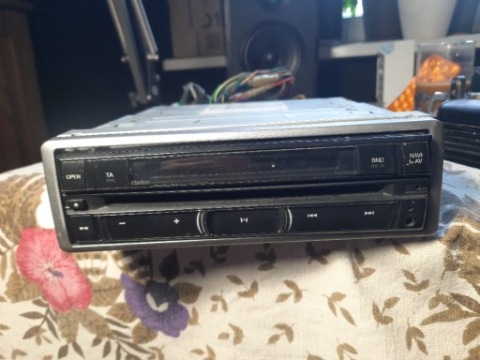 CIARION NZ501E + CLARION CAR АУДІО AMPLIFIER XR2420 МАКС POWER 480W 