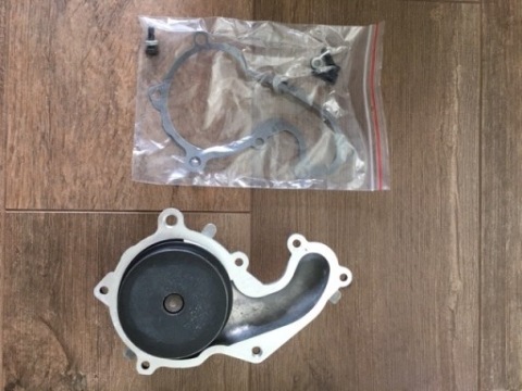 НАСОС ВОДИ HEPU P237 FORD 1,8 TDDI / TDCI 
