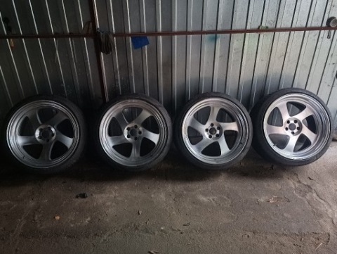 ДИСКИ JR 19 ДЮЙМИ 10J 5X100 Z ШИНАМИ 235/35R19 
