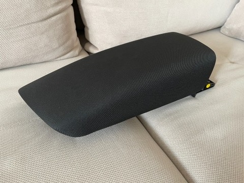 RENAULT MEGANE IV ARMREST  