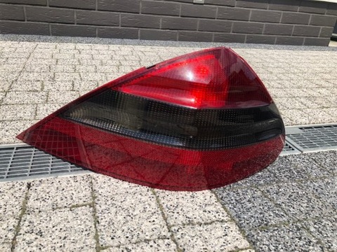 FARO DERECHA PARTE TRASERA MERCEDES R230 SL55 AMG SL500  