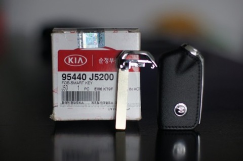 КЛЮЧ, ПУЛЬТ KIA STINGER OEM 95440 J5200