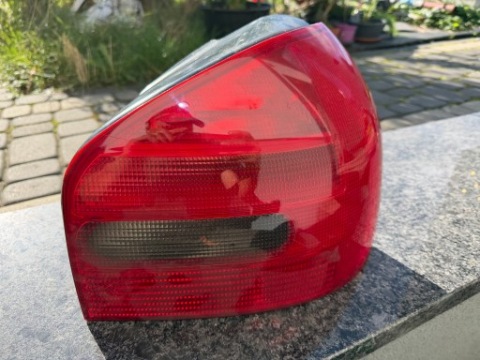ФАРА ПРАВИЙ ЗАД AUDI A3 8L ПЕРЕД LIFT, 8L0945096 