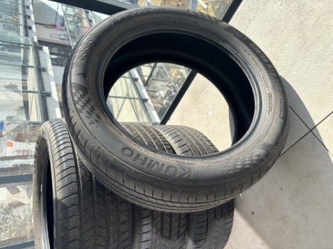 Kumho Ecsta PS71 235/50 R19 103V