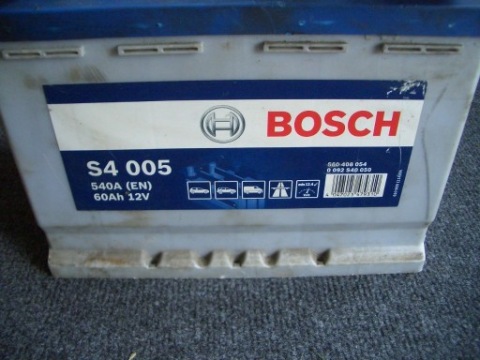 АКУМУЛЯТОР BOSCH S4 008 12V 60AH 540A P+. НІМЕЧЧИНА 
