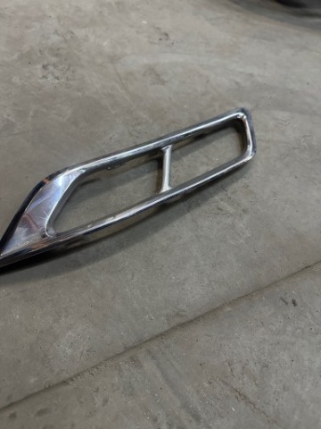 НАКЛАДКА ДЕКОРАТИВНИЙ БАМПЕРА ЛІВА ХРОМ ЗАД VW ПАСАТ B8 3G0 853 209 A 